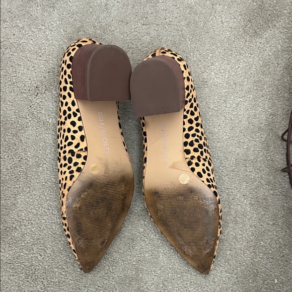 Sole Society Tan and Black Leopard Heels - Picture 3 of 3